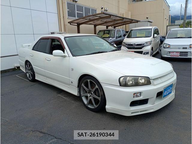 Nissan SKYLINE 2000-06 8884358-2