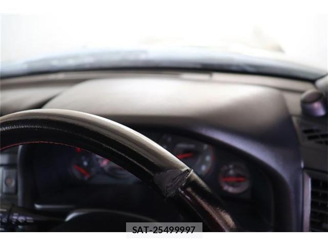 Nissan SKYLINE COUPE 1999-02 1180244-13