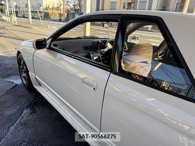 Nissan SKYLINE COUPE 1991-06 4758094-19
