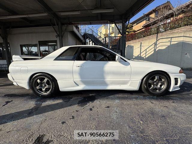 Nissan SKYLINE COUPE 1991-06 4758094-7
