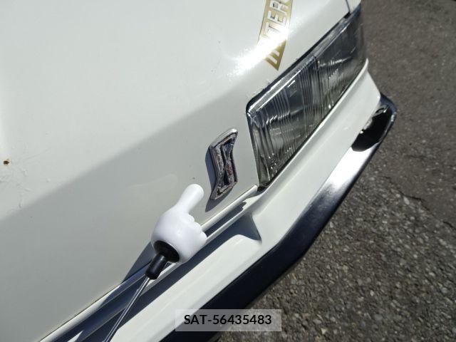 Nissan SKYLINE COUPE 1984-07 6791486-19