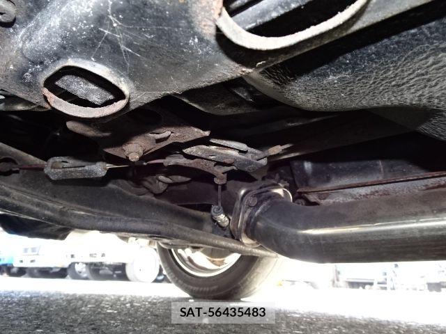 Nissan SKYLINE COUPE 1984-07 6791486-27