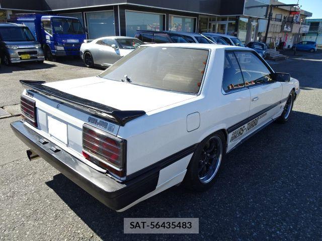 Nissan SKYLINE COUPE 1984-07 6791486-4