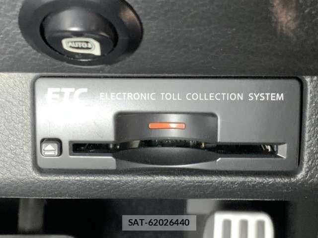 Nissan SKYLINE COUPE 2011-12 6912770-9