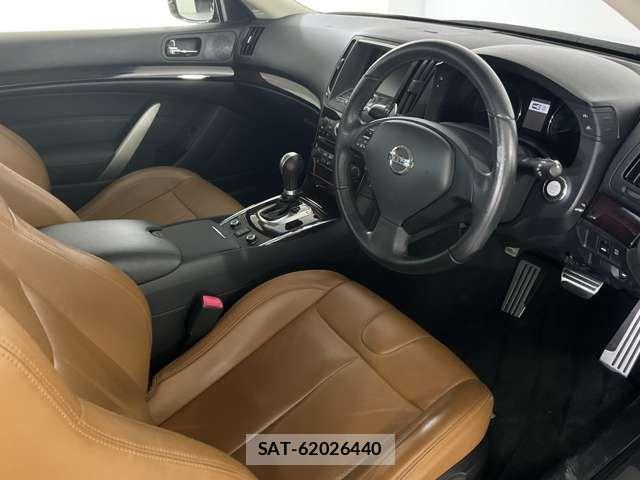 Nissan SKYLINE COUPE 2011-12 6912770-1