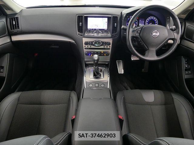 Nissan SKYLINE COUPE 2013-03 7021611-3
