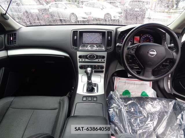Nissan SKYLINE COUPE 2007-10 7728814-1