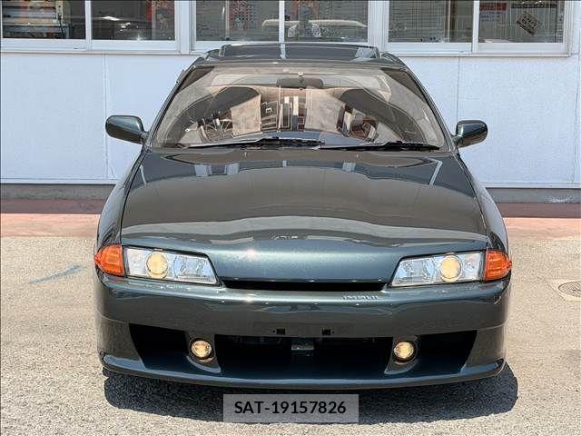 Nissan SKYLINE COUPE 1990-11 7879477-1