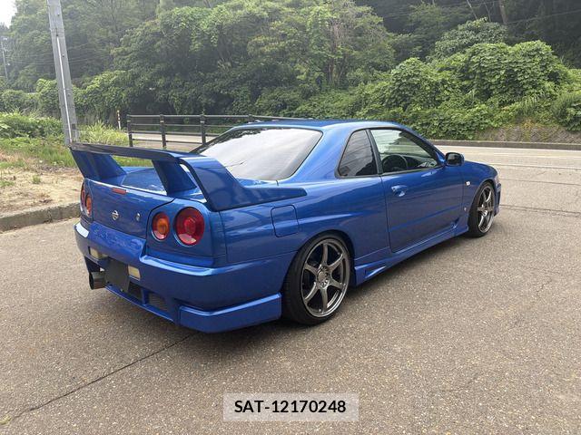 Nissan SKYLINE COUPE 2001-06 8075590-7