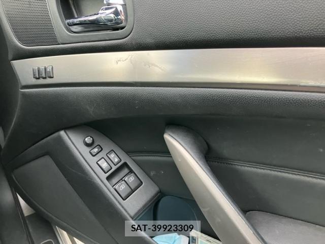 Nissan SKYLINE COUPE 2010-07 8075591-12
