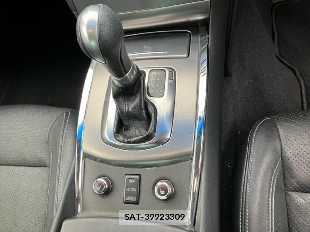 Nissan SKYLINE COUPE 2010-07 8075591-16