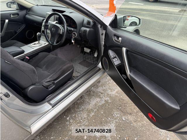 Nissan SKYLINE COUPE 2003-12 8210226-14