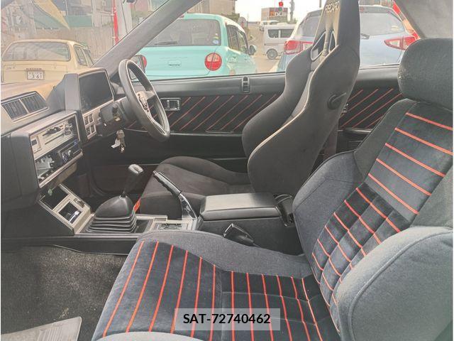 Nissan SKYLINE COUPE 1984-01 8210225-25