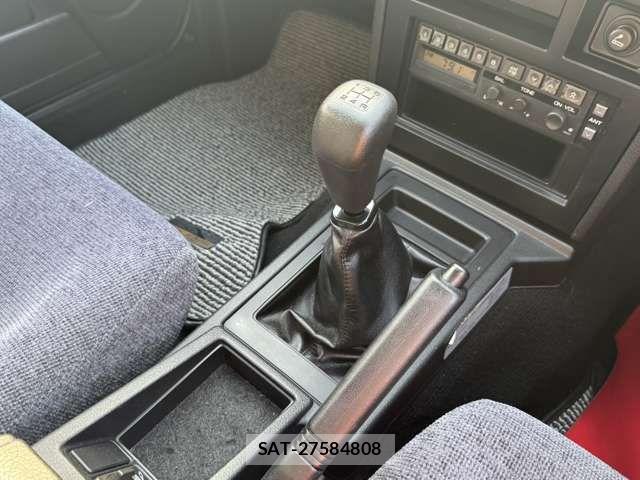 Nissan SKYLINE COUPE 1987-09 8368729-14