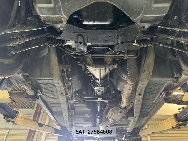 Nissan SKYLINE COUPE 1987-09 8368729-19