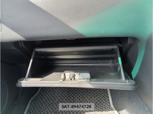 Nissan SKYLINE COUPE 1996-02 8368728-7