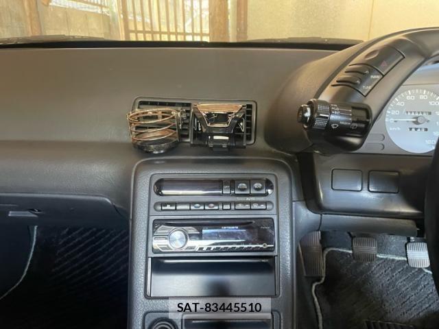 Nissan SKYLINE COUPE 1993-05 8372192-16