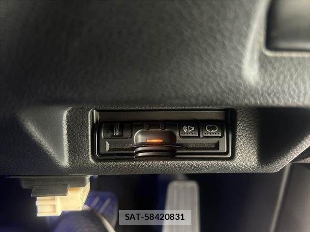 Nissan SKYLINE COUPE 2007-12 8458432-4