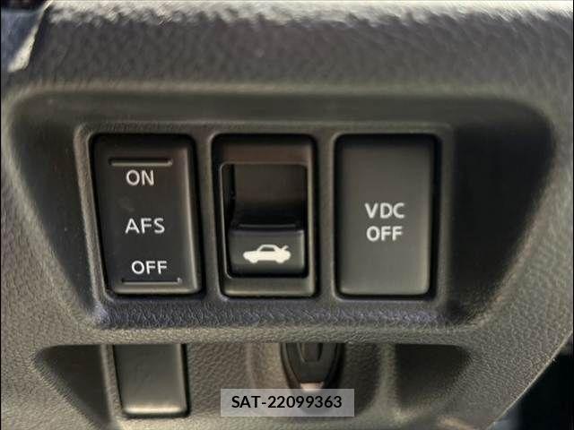 Nissan SKYLINE COUPE 2009-11 8745890-22