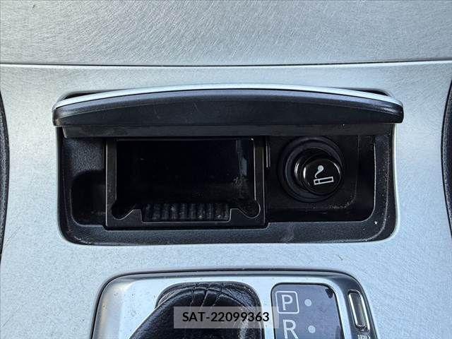 Nissan SKYLINE COUPE 2009-11 8745890-28