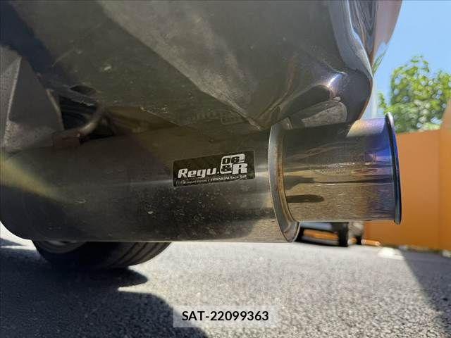 Nissan SKYLINE COUPE 2009-11 8745890-29