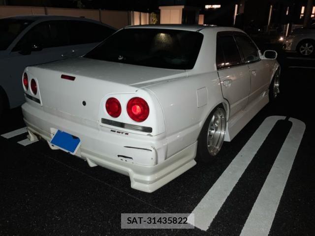 Nissan SKYLINE COUPE 1999-11 8831633-4