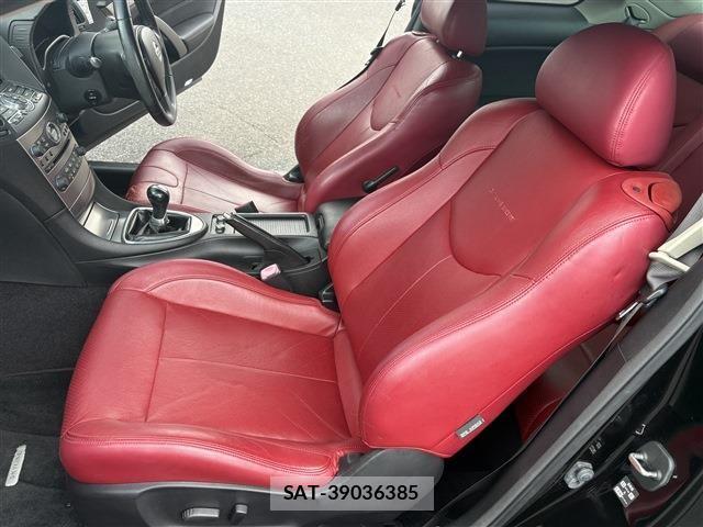 Nissan SKYLINE COUPE 2013-10 8872077-19