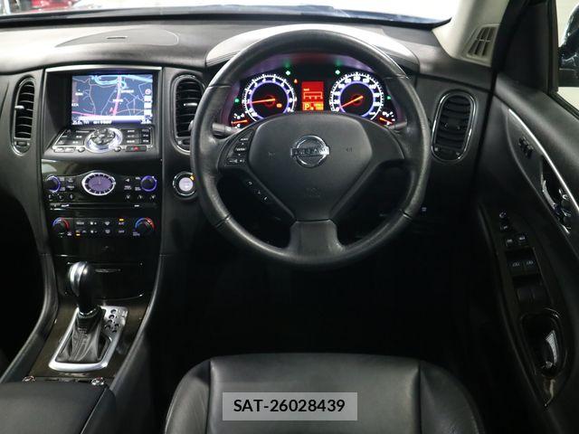 Nissan SKYLINE CROSSOVER 2010-08 6817303-9