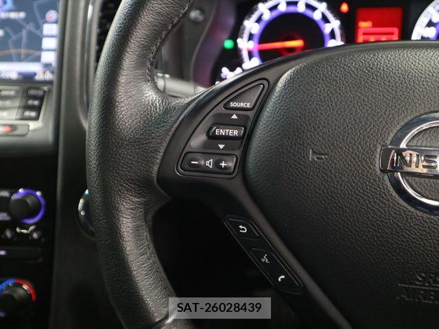 Nissan SKYLINE CROSSOVER 2010-08 6817303-20