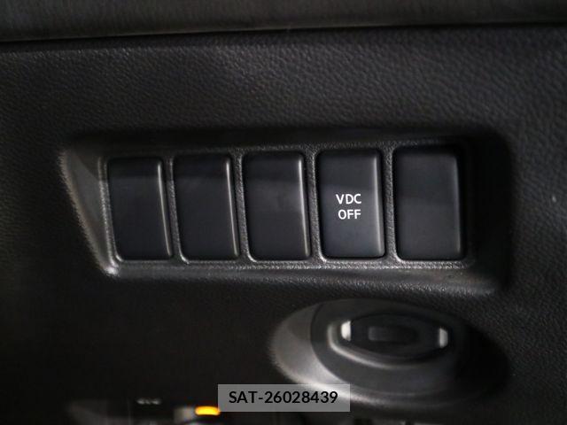 Nissan SKYLINE CROSSOVER 2010-08 6817303-22