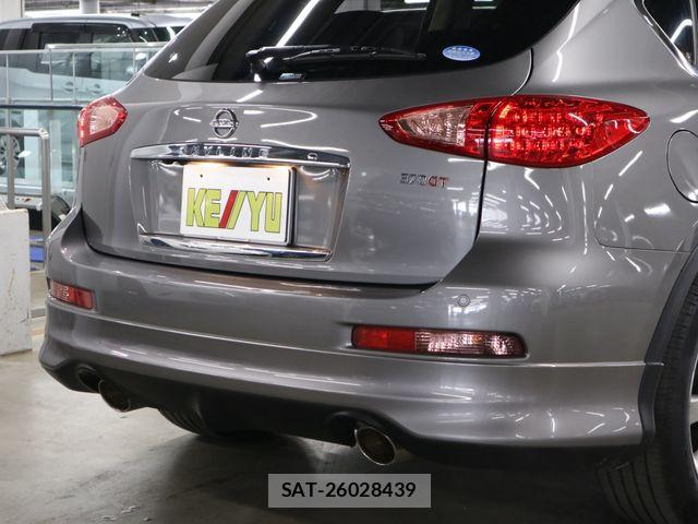 Nissan SKYLINE CROSSOVER 2010-08 6817303-28