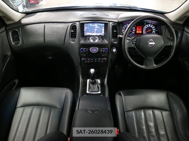 Nissan SKYLINE CROSSOVER 2010-08 6817303-2