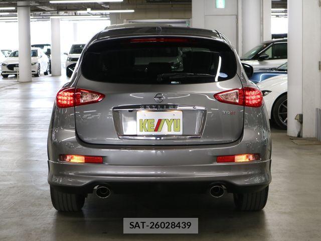 Nissan SKYLINE CROSSOVER 2010-08 6817303-5