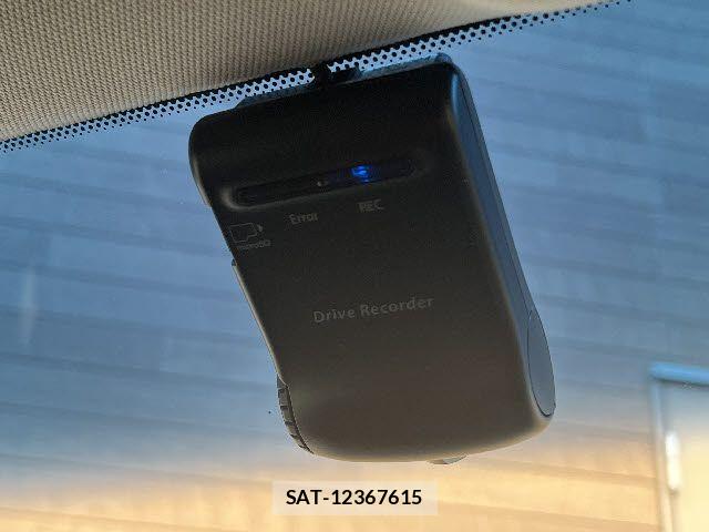 Nissan SKYLINE CROSSOVER 2015-11 7272954-17