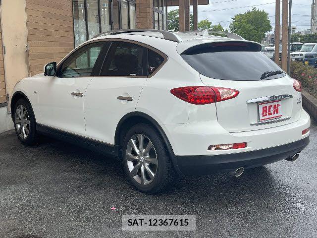 Nissan SKYLINE CROSSOVER 2015-11 7272954-8