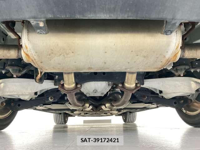 Nissan SKYLINE CROSSOVER 2016-04 7728813-9