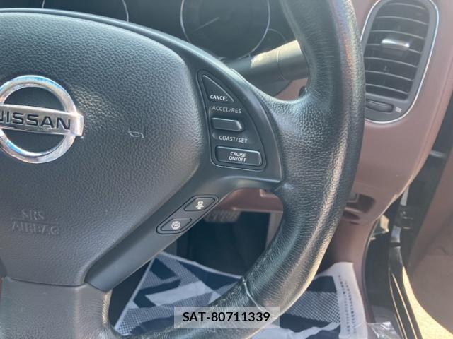 Nissan SKYLINE CROSSOVER 2012-03 8666919-16