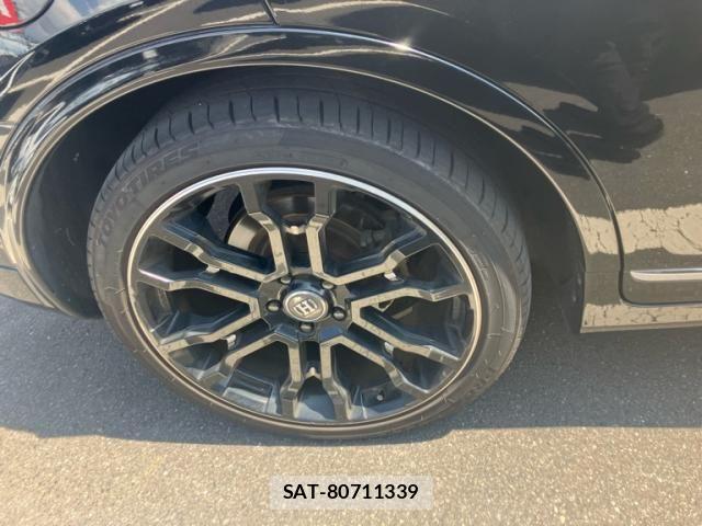 Nissan SKYLINE CROSSOVER 2012-03 8666919-8