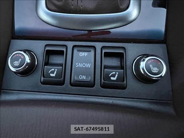 Nissan SKYLINE CROSSOVER 2011-09 8882196-15