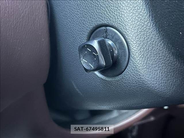 Nissan SKYLINE CROSSOVER 2011-09 8882196-24