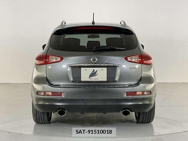 Nissan SKYLINE CROSSOVER 2013-01 7620125-4