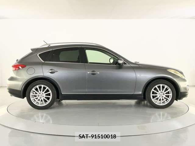 Nissan SKYLINE CROSSOVER 2013-01 7620125-6