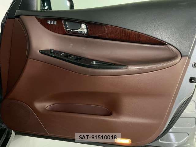 Nissan SKYLINE CROSSOVER 2013-01 7620125-14