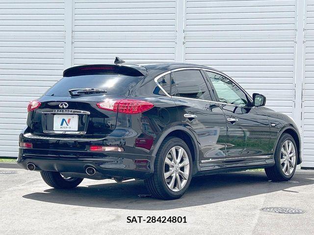Nissan SKYLINE CROSSOVER 2012-02 8368730-18