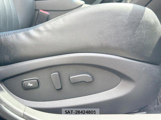 Nissan SKYLINE CROSSOVER 2012-02 8368730-4