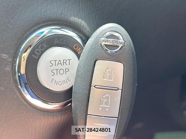 Nissan SKYLINE CROSSOVER 2012-02 8368730-6