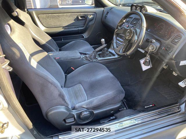 Nissan SKYLINE GT-R 1996-02 1381811-12