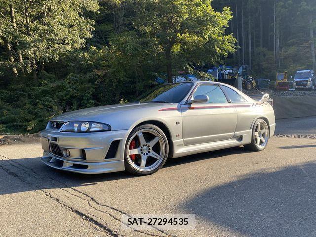 Nissan SKYLINE GT-R 1996-02 1381811-1