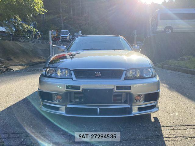 Nissan SKYLINE GT-R 1996-02 1381811-3