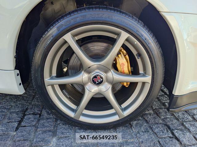Nissan SKYLINE GT-R 2002-05 1718237-9